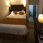 Central Hotel Nîmes