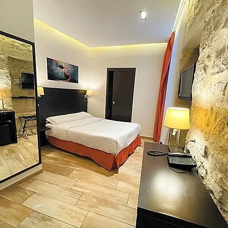 Central Hotel Hotel 3*
