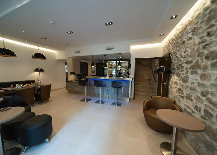 Hotell Central Hotel