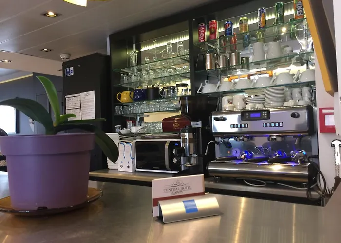 Hotell Central Hotel Nîmes