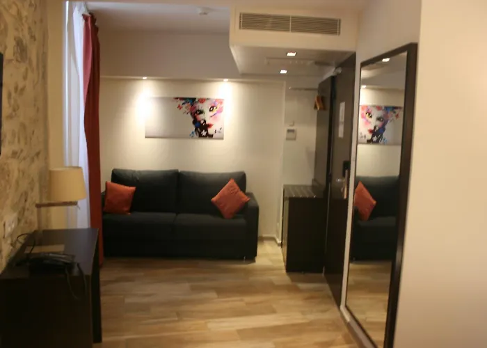 Central Hotel Hotell