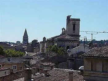 Отель Central Hotel Ним