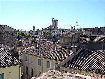 Central Hotel Hotell Nîmes