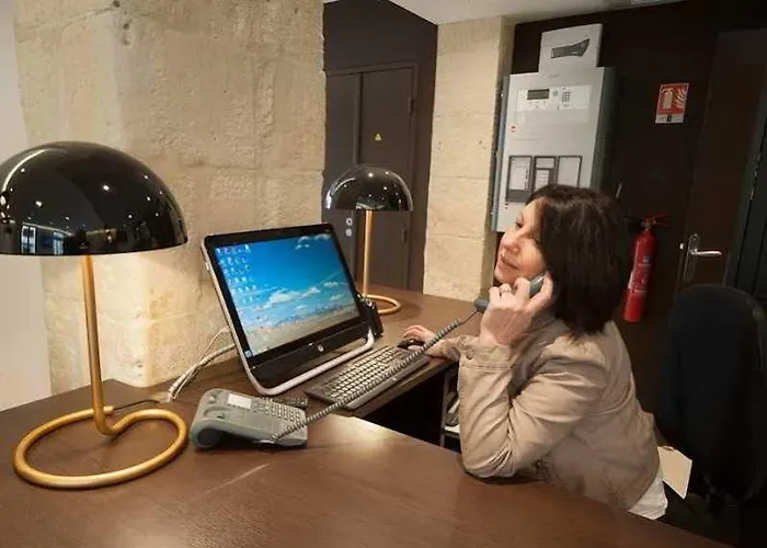 Central Hotel 3* Nîmes